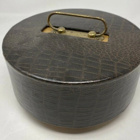 Vintage Wooden Poker Chip Carousel - Picture 2 of 8